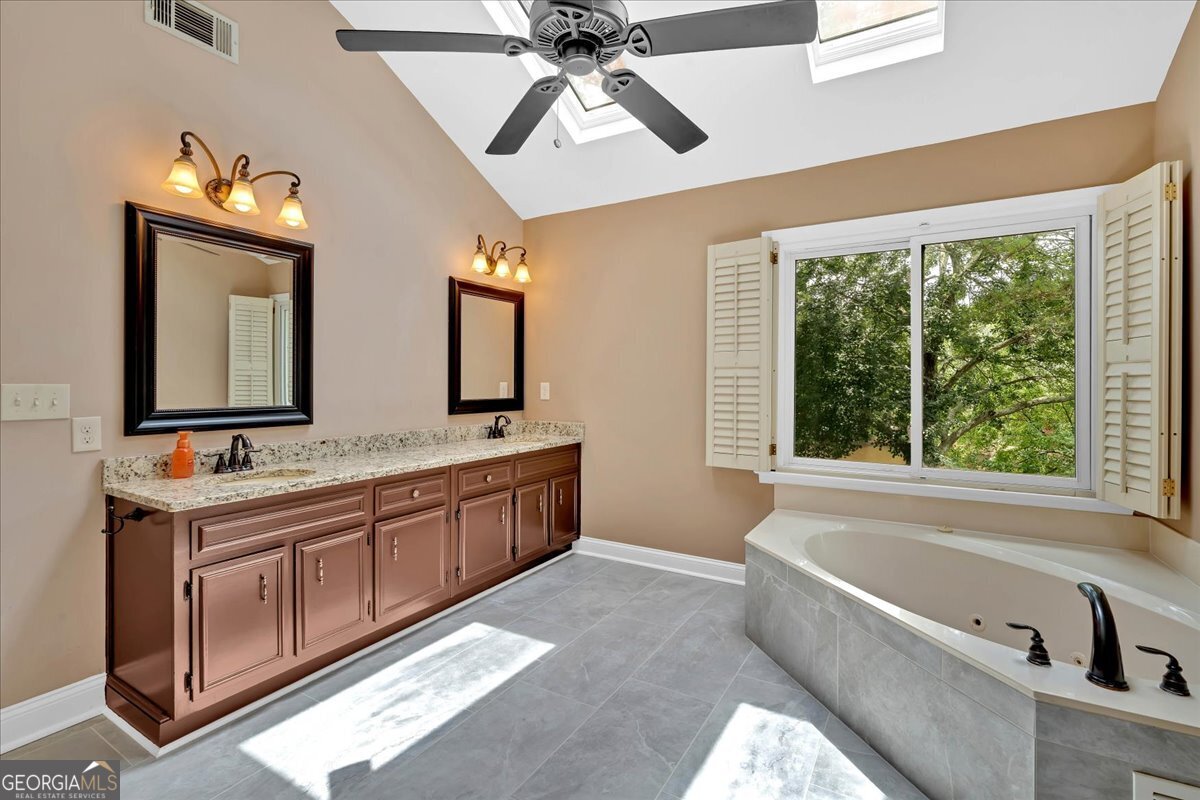 Highland Pointe - Residential