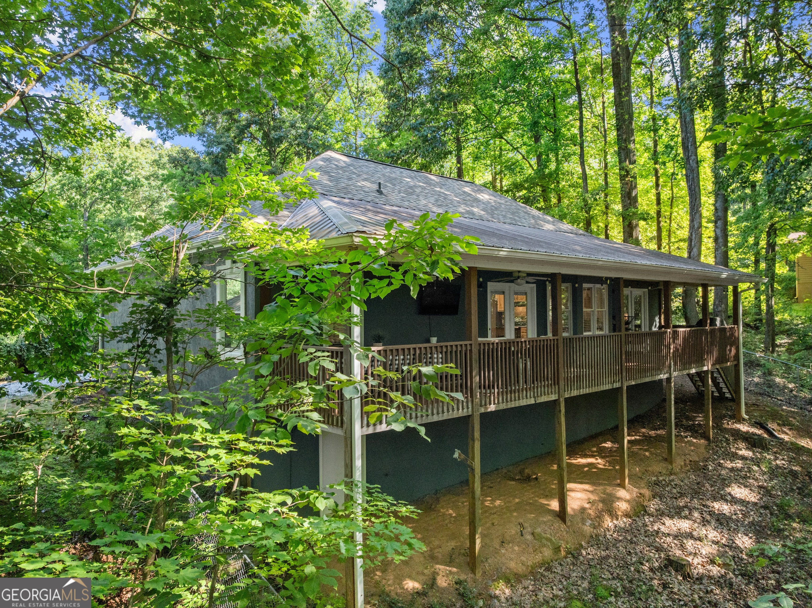 136 Cameron PT