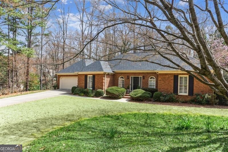 5270 Forest Brook PKWY