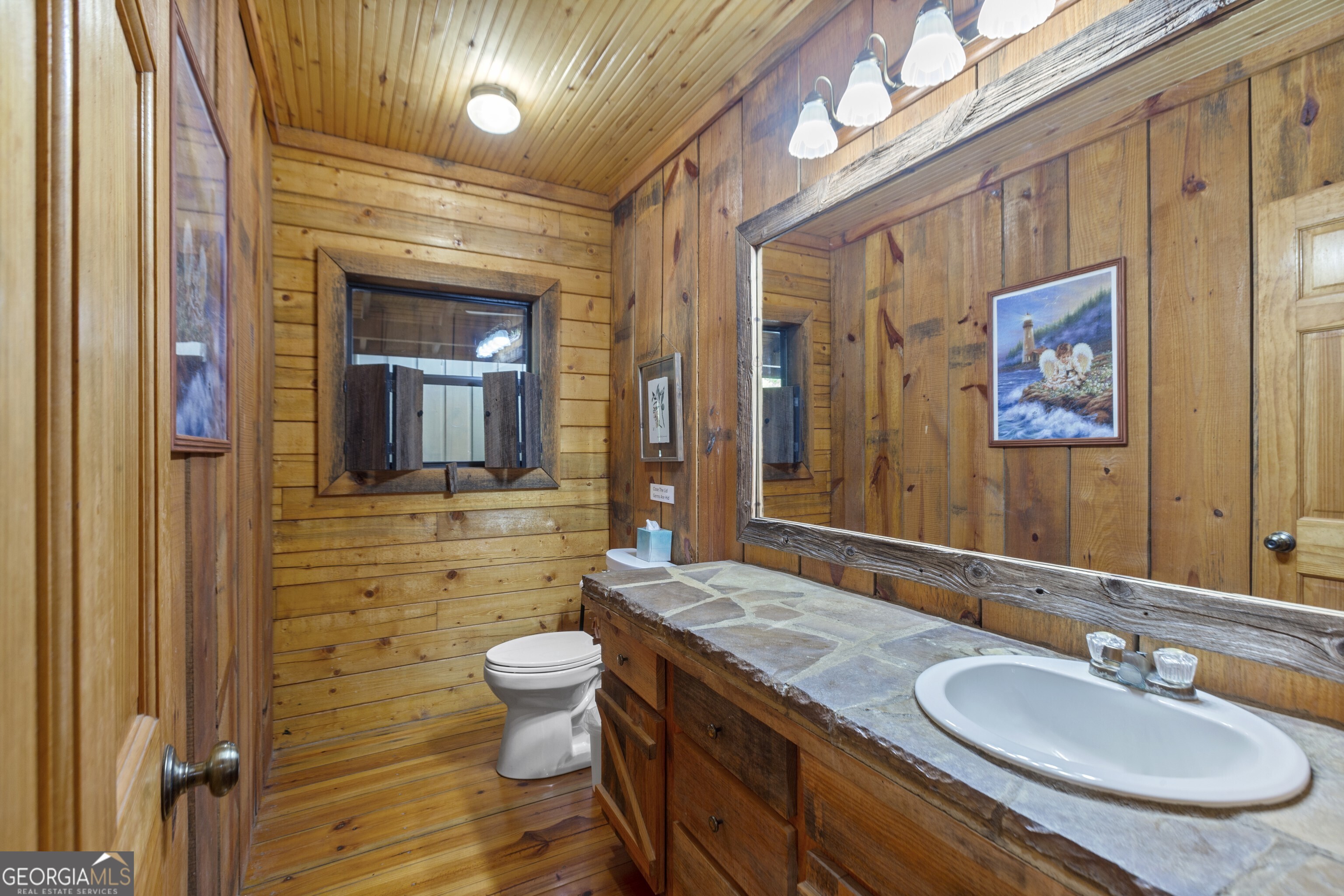 Kingston, Georgia 30145, United States, 6 Bedrooms Bedrooms, ,7 BathroomsBathrooms,Residential,Active,56165