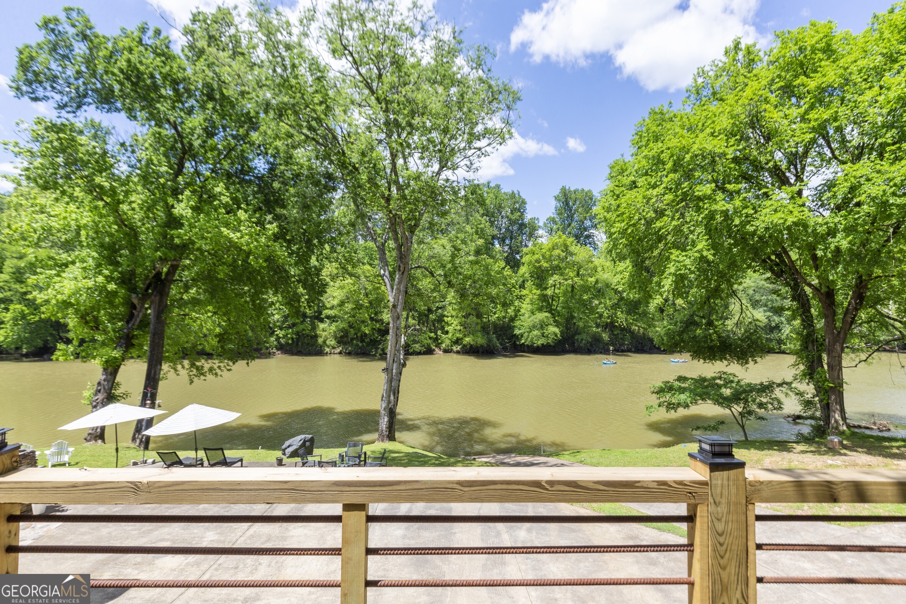 Kingston, Georgia 30145, United States, 6 Bedrooms Bedrooms, ,7 BathroomsBathrooms,Residential,Active,56165