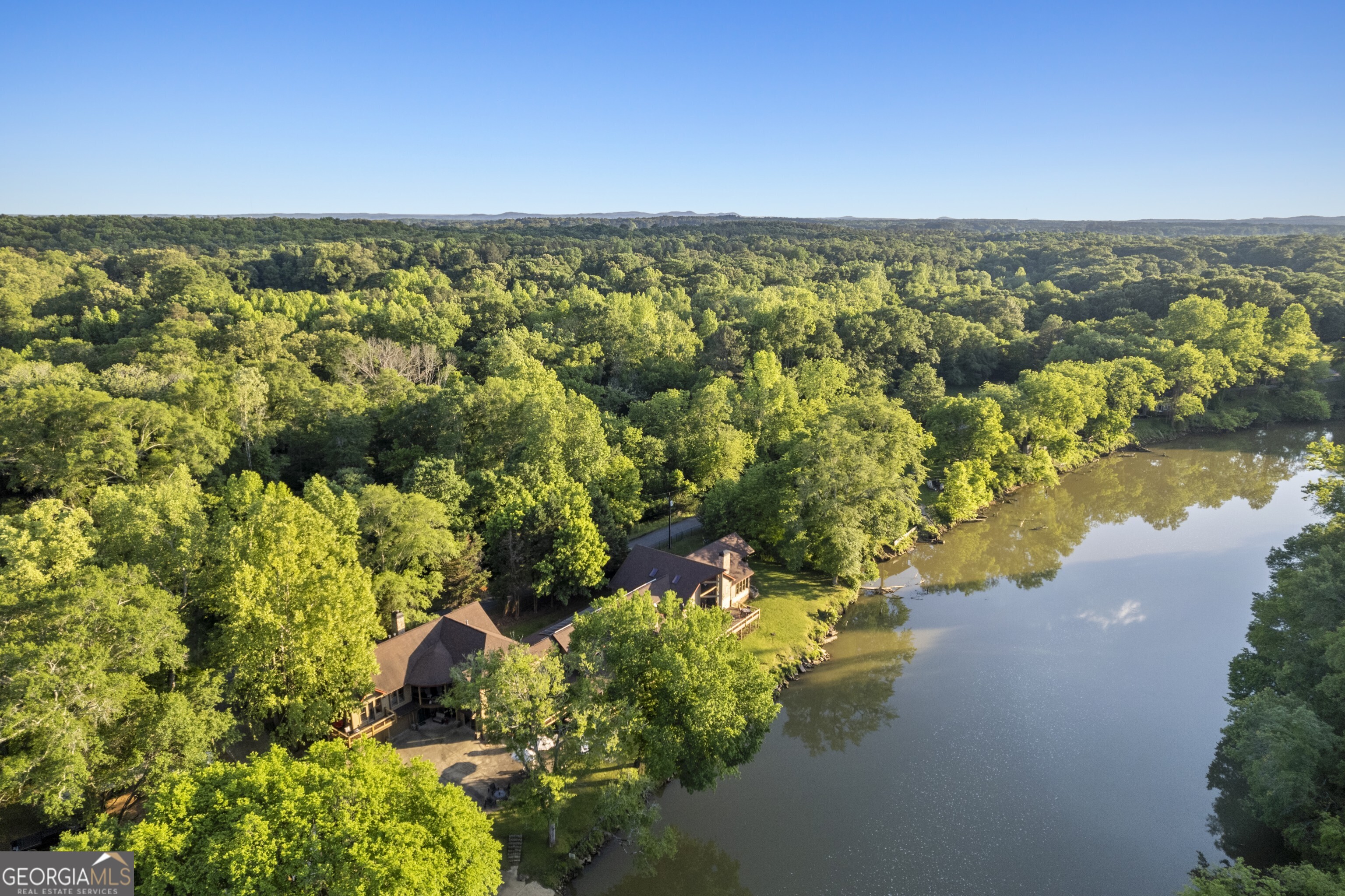 Kingston, Georgia 30145, United States, 6 Bedrooms Bedrooms, ,7 BathroomsBathrooms,Residential,Active,56165