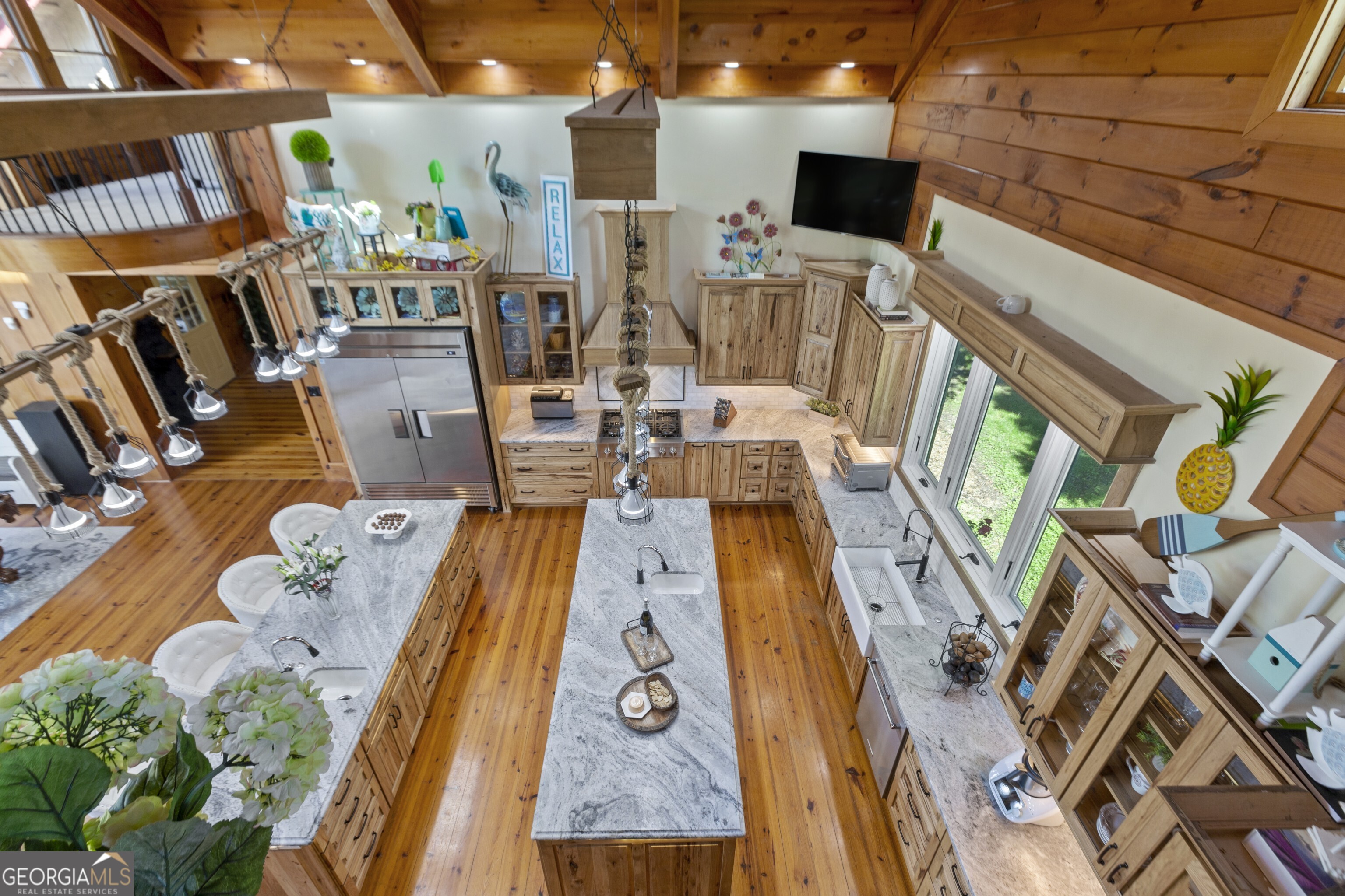 Kingston, Georgia 30145, United States, 6 Bedrooms Bedrooms, ,7 BathroomsBathrooms,Residential,Active,56165