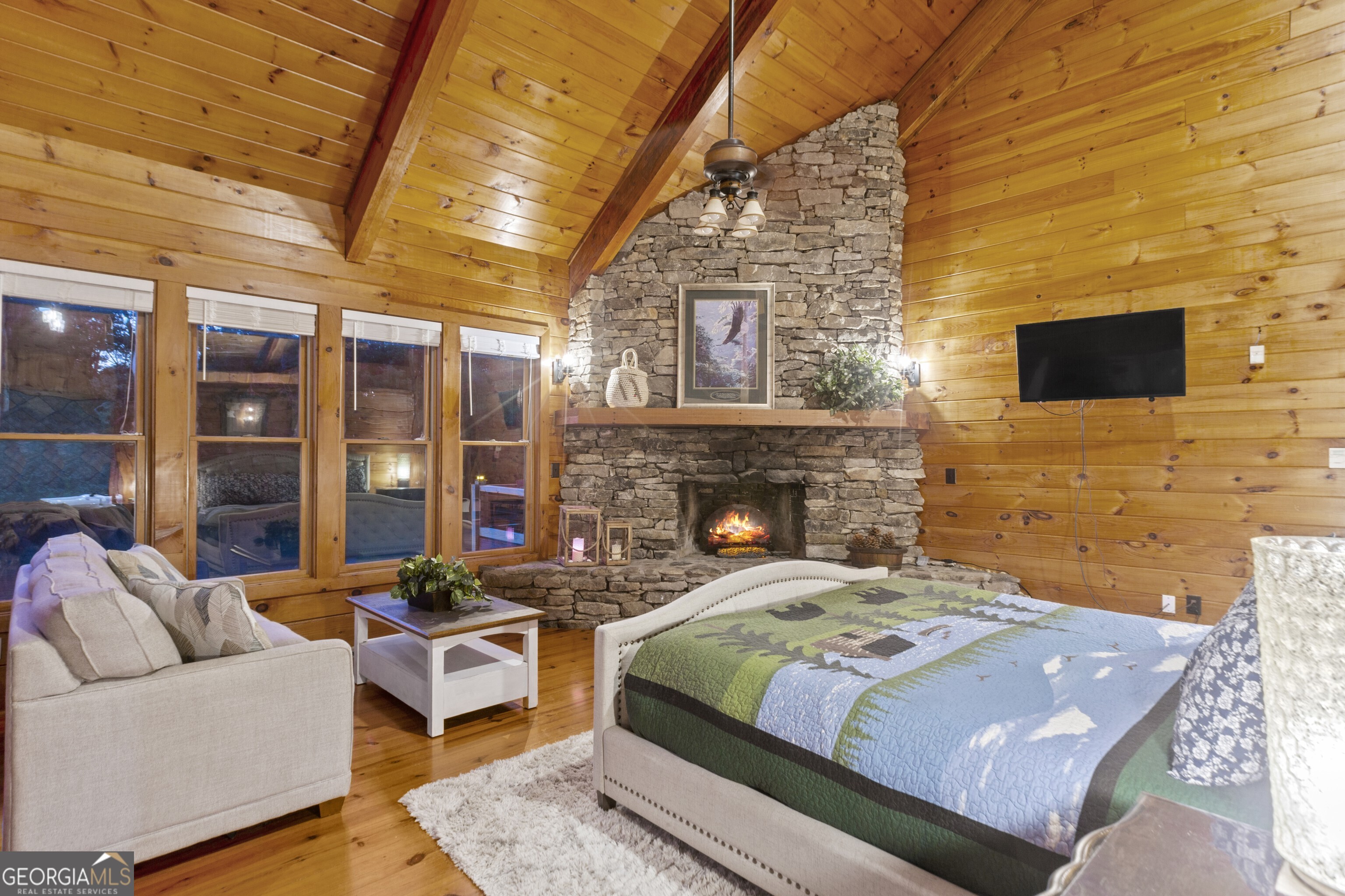 Kingston, Georgia 30145, United States, 6 Bedrooms Bedrooms, ,7 BathroomsBathrooms,Residential,Active,56165