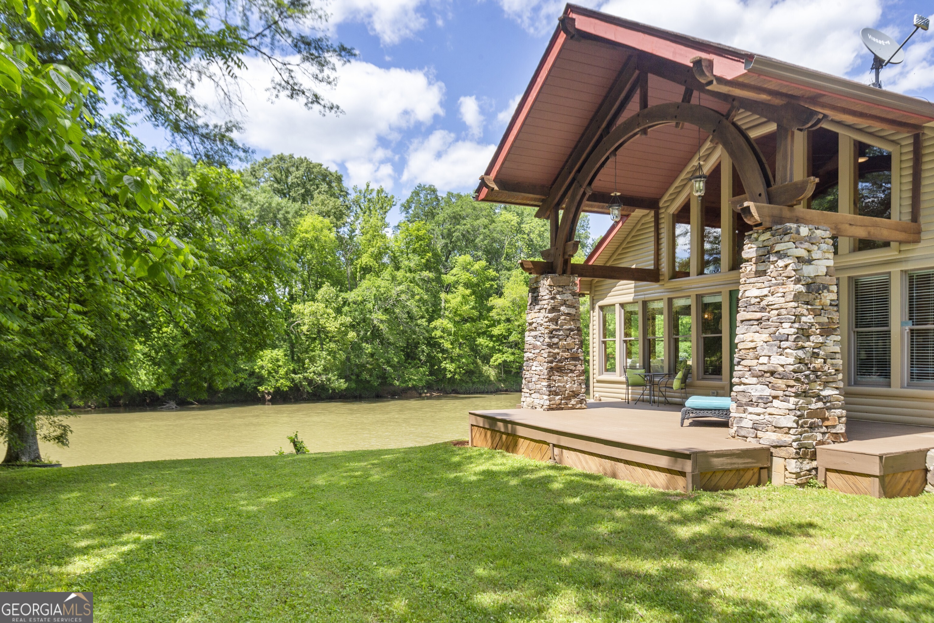 Kingston, Georgia 30145, United States, 6 Bedrooms Bedrooms, ,7 BathroomsBathrooms,Residential,Active,56165