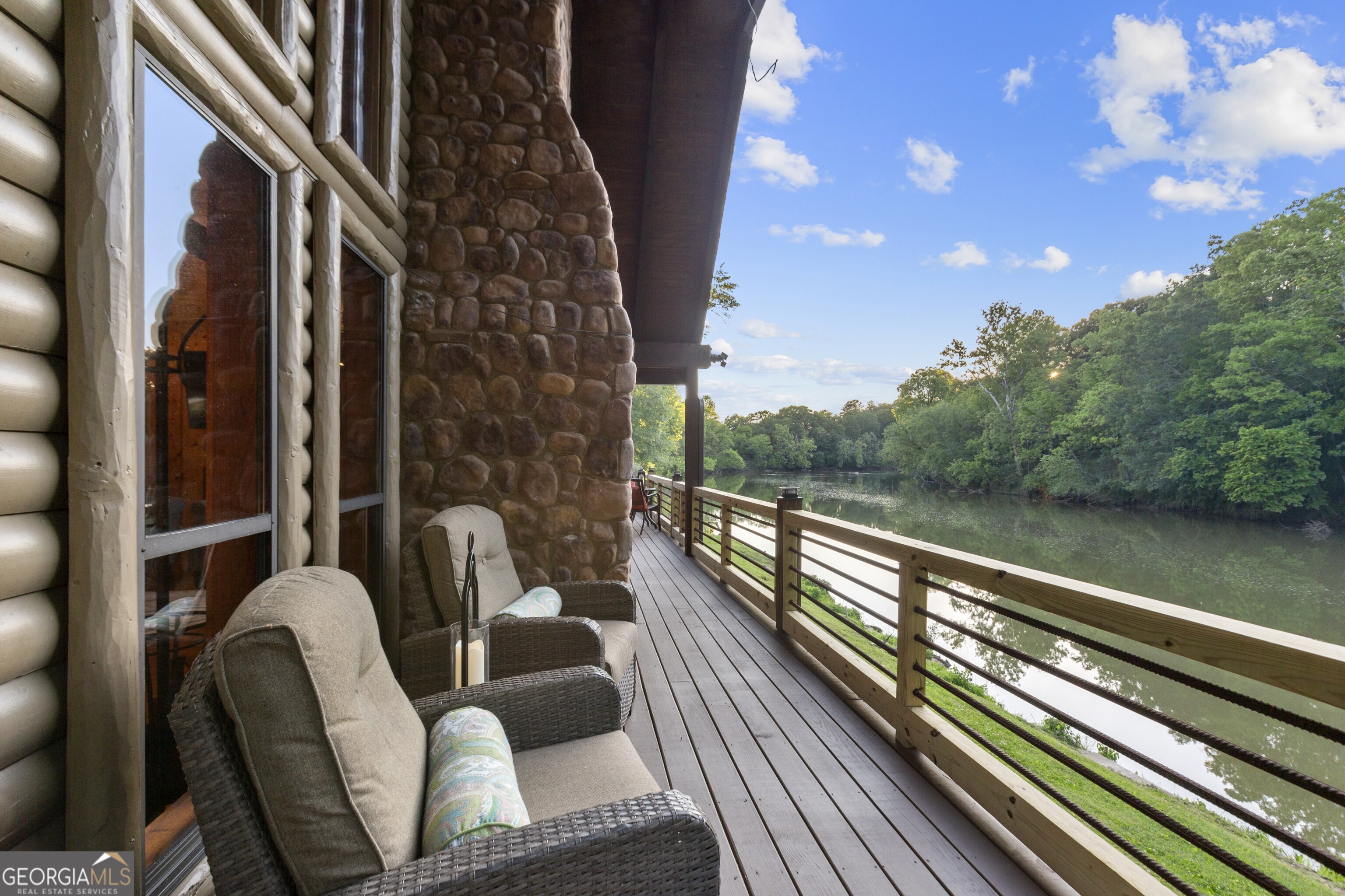 Kingston, Georgia 30145, United States, 6 Bedrooms Bedrooms, ,7 BathroomsBathrooms,Residential,Active,56165