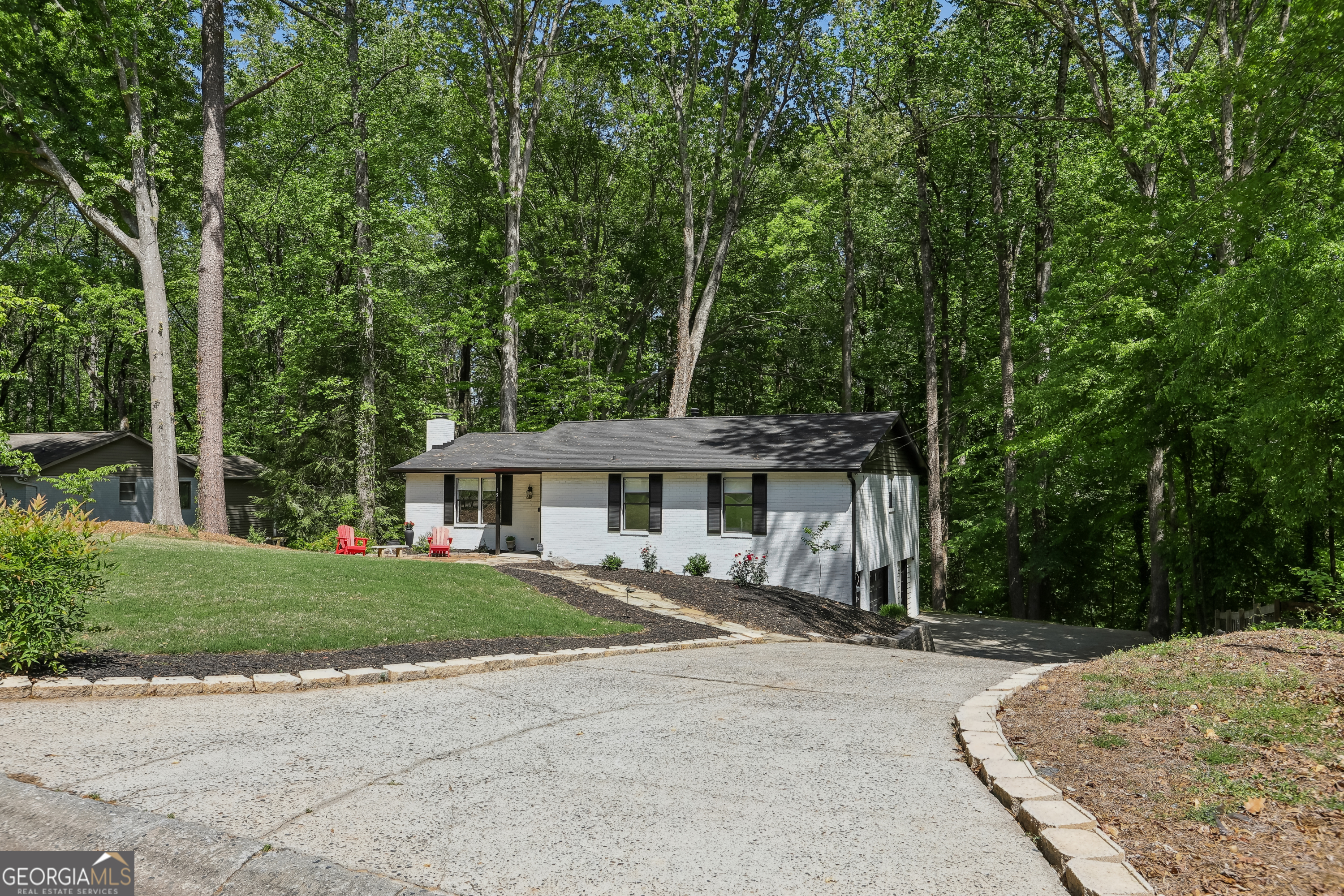 151 JOHN CHRISTOPHER DR