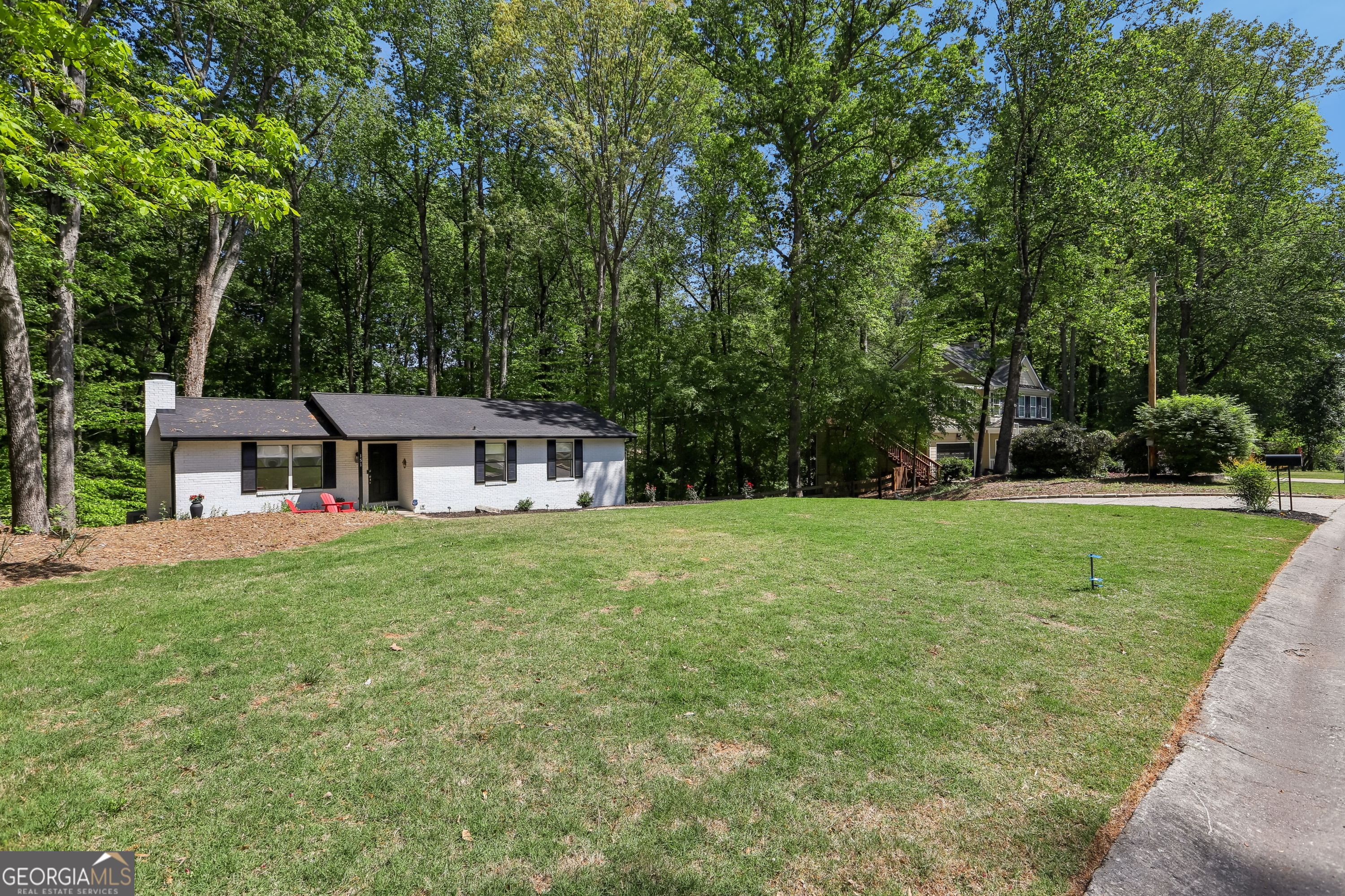 151 JOHN CHRISTOPHER DR