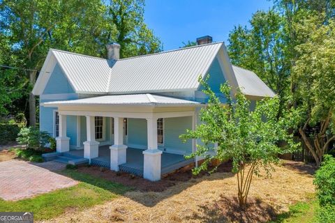 A home in Hartwell