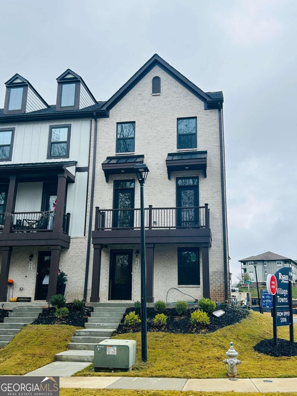 Photo of 420 Thatch Terrace, Fayetteville, GA 30214 (MLS # 10652263)