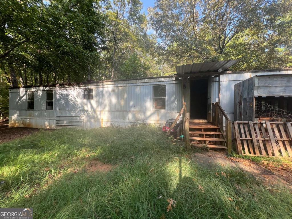 Photo of 465 Spring Creek Trail, Ellijay, GA 30540 (MLS # 10652799)