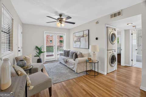 Photo of 890 Glendale Terrace NE #1, Atlanta, GA 30309 (MLS # 10790805)