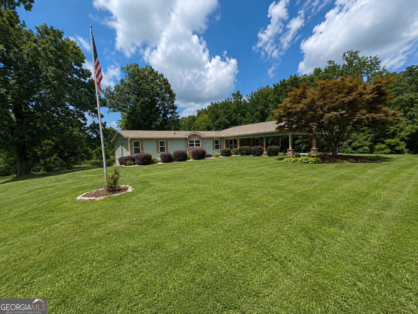 37 Elliott RD