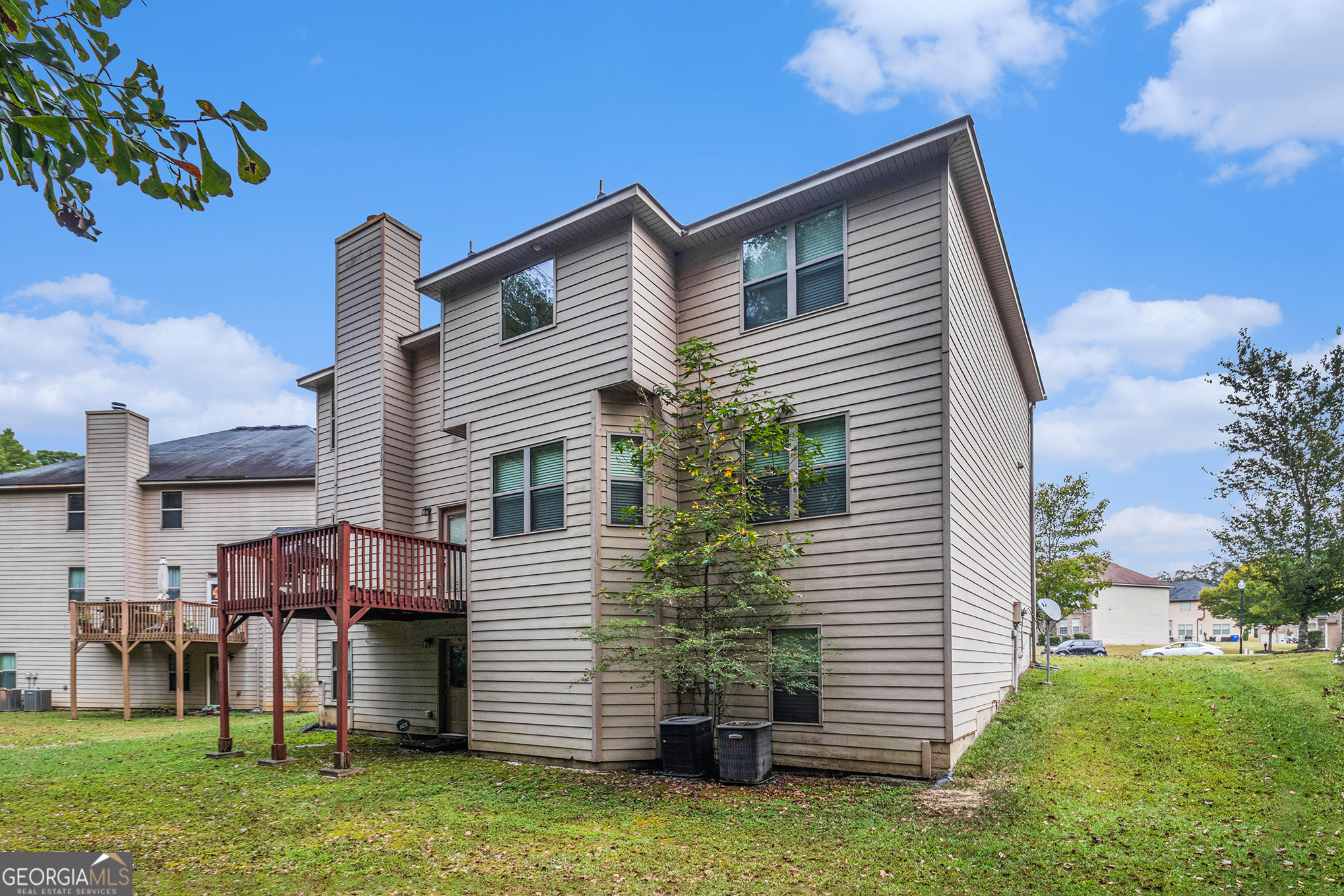 BROADSTONE - Residential