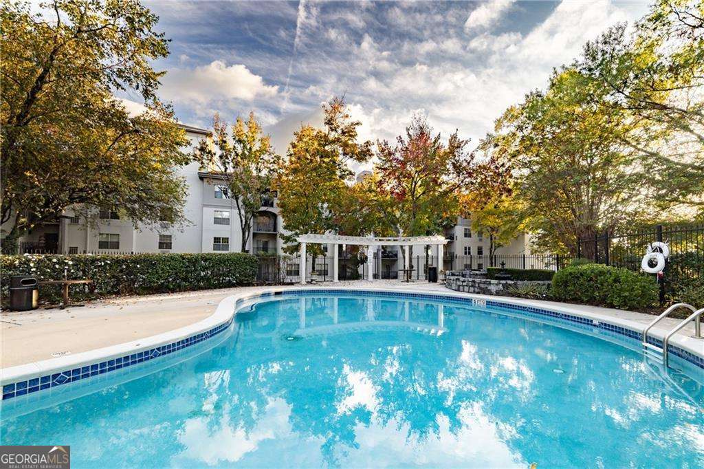 Lenox Villas - Residential