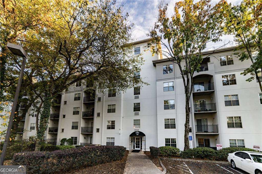 Lenox Villas - Residential