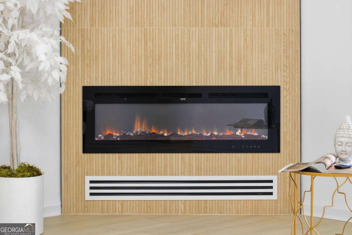 Lenox Villas - Residential