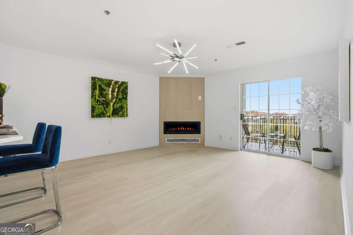 Lenox Villas - Residential