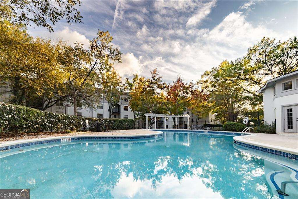 Lenox Villas - Residential