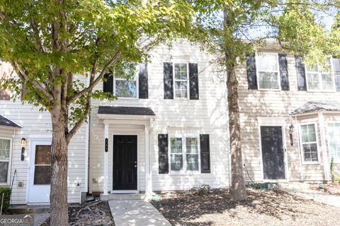 Photo of 745 Crestwell Circle SW, Atlanta, GA 30331 (MLS # 10658769)