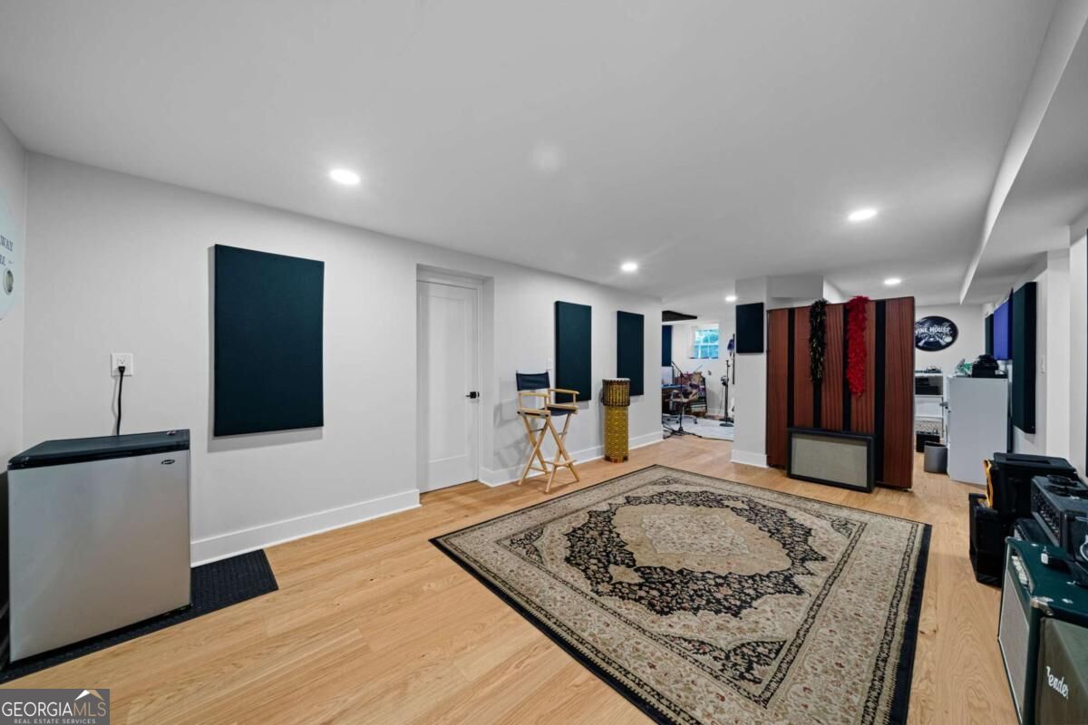 1066 Mcconnell DR