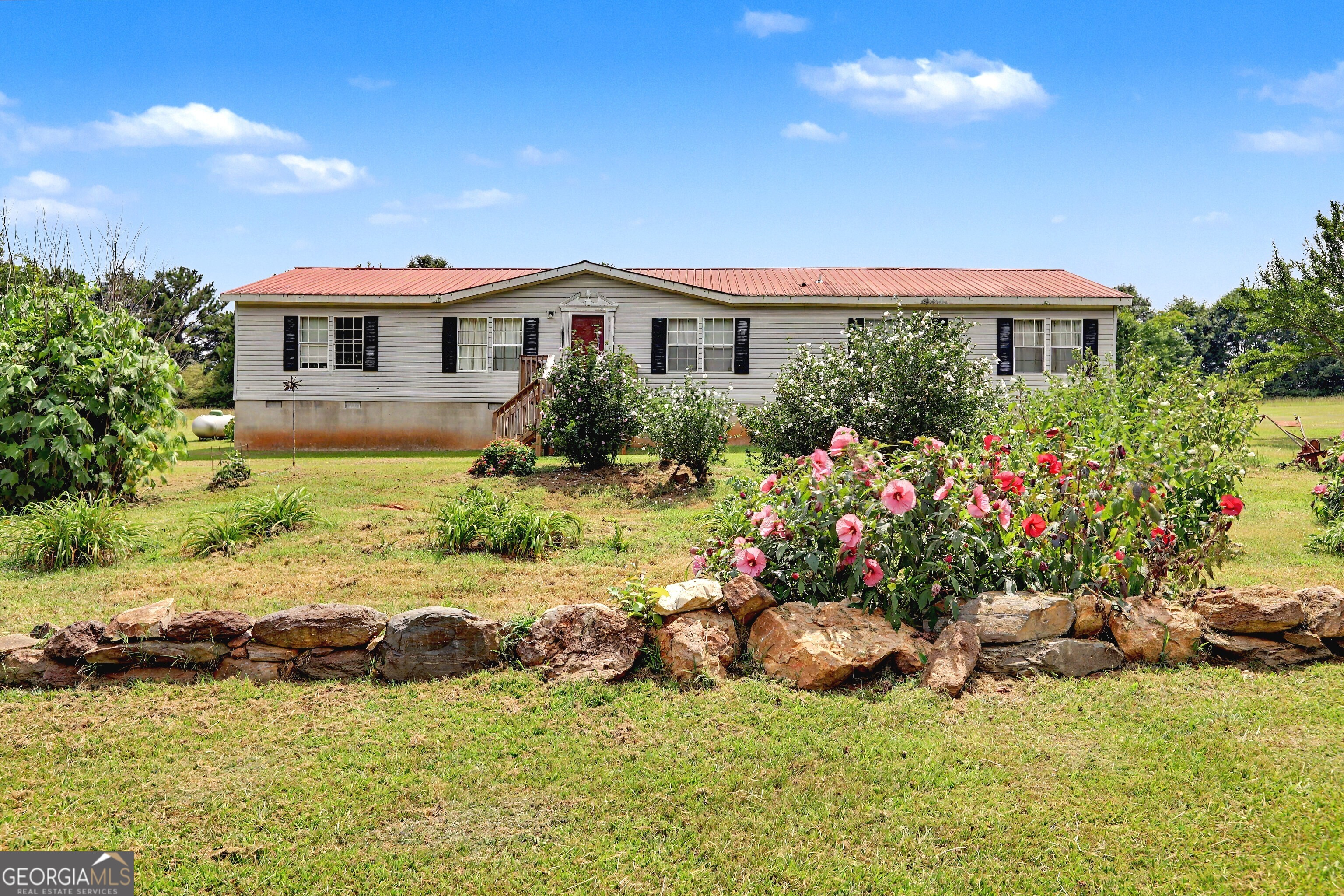 Photo 1 of 55 — 384 Colwell RD, Jackson, GA 30233