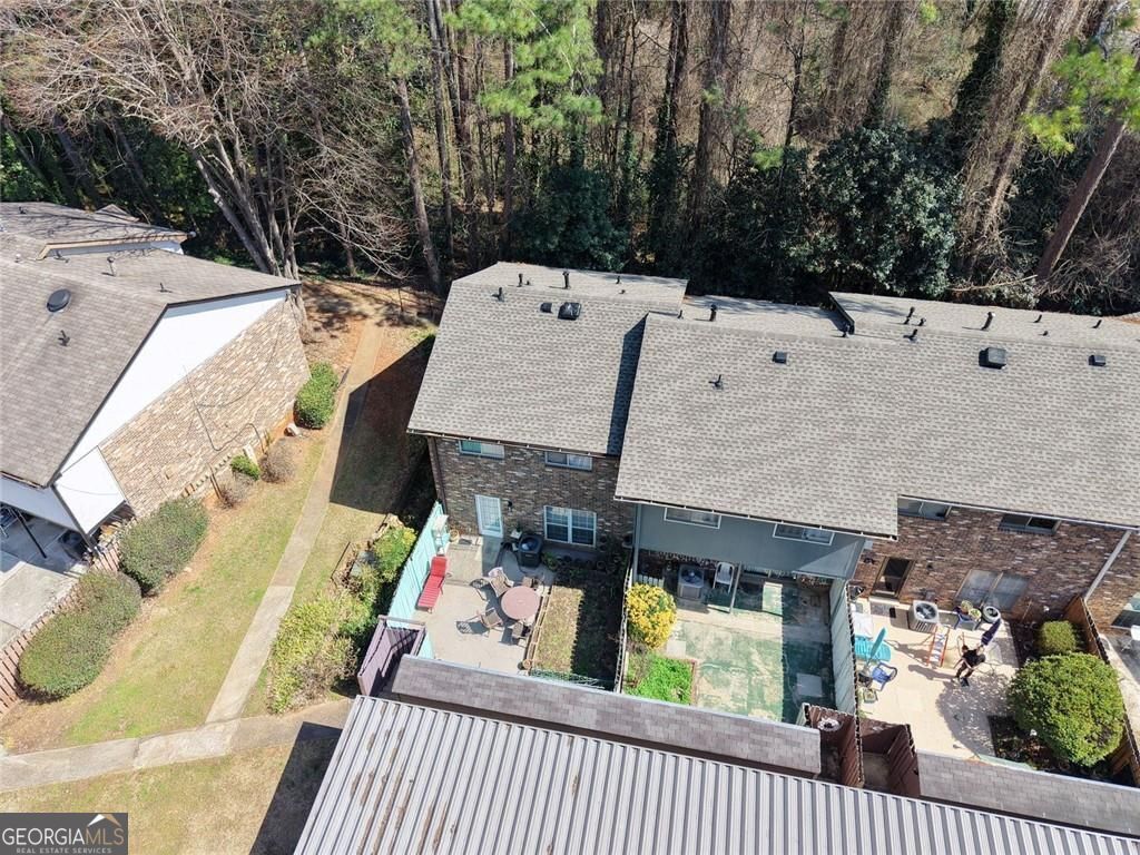 697 Garden Walk DR