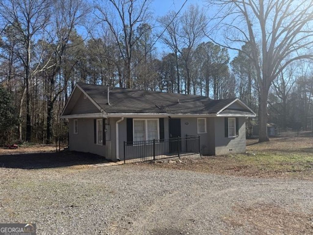 Photo of 5715 Harding Drive, Mableton, GA 30126 (MLS # 10696808)