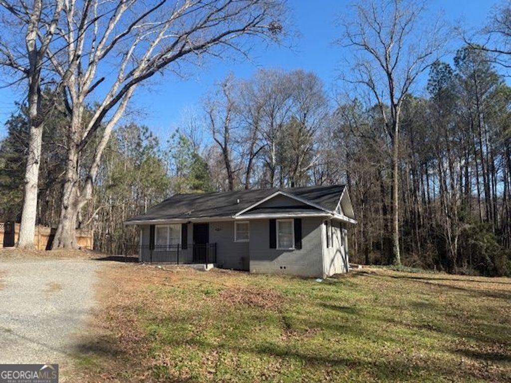 Photo of 5715 Harding Drive, Mableton, GA 30126 (MLS # 10696808)