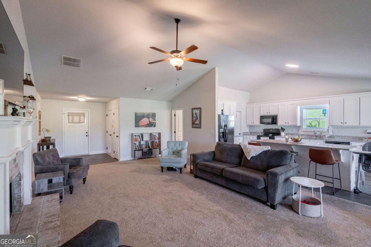 327 Skyview DR
