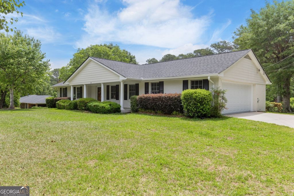 Photo of 256 Teresa Lane, Loganville, GA 30052 (MLS # 10772281)