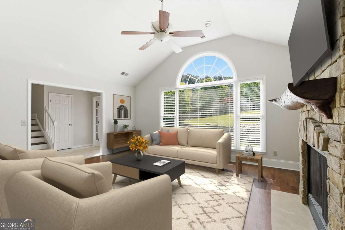 1156 Meadow Oaks DR NW