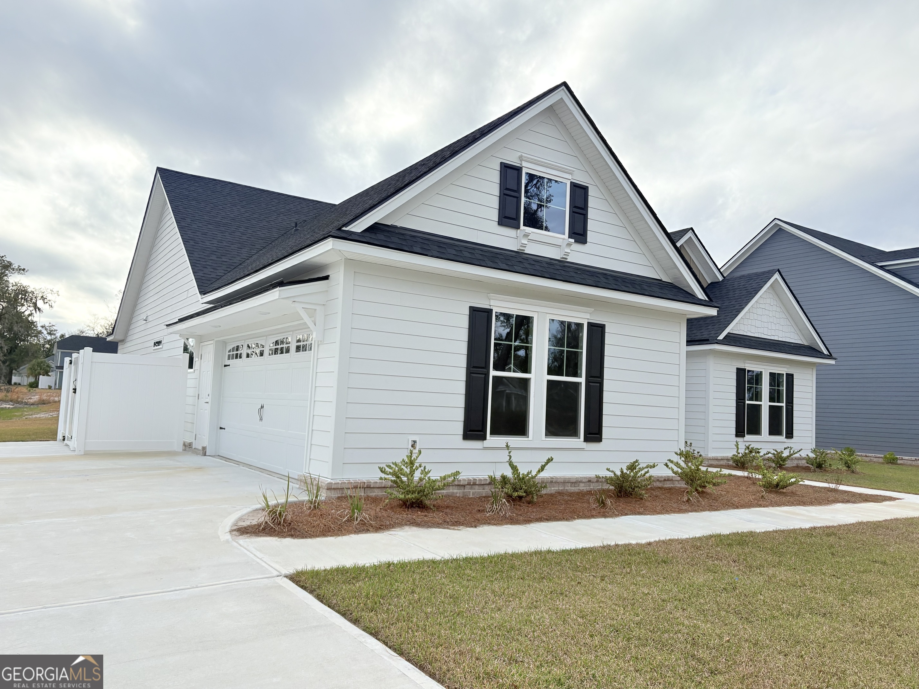 73 Fairwinds DR