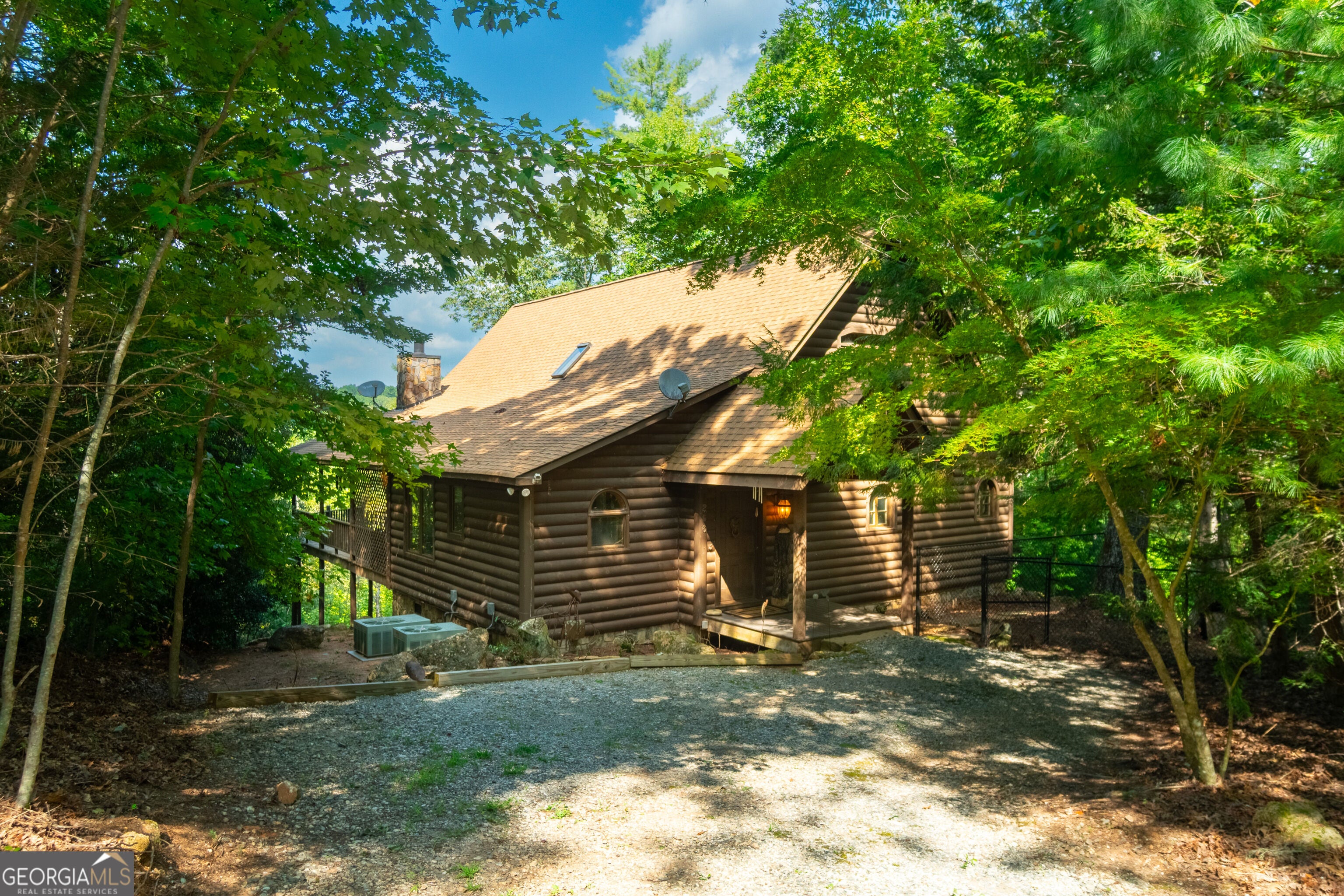 266 Enota DR