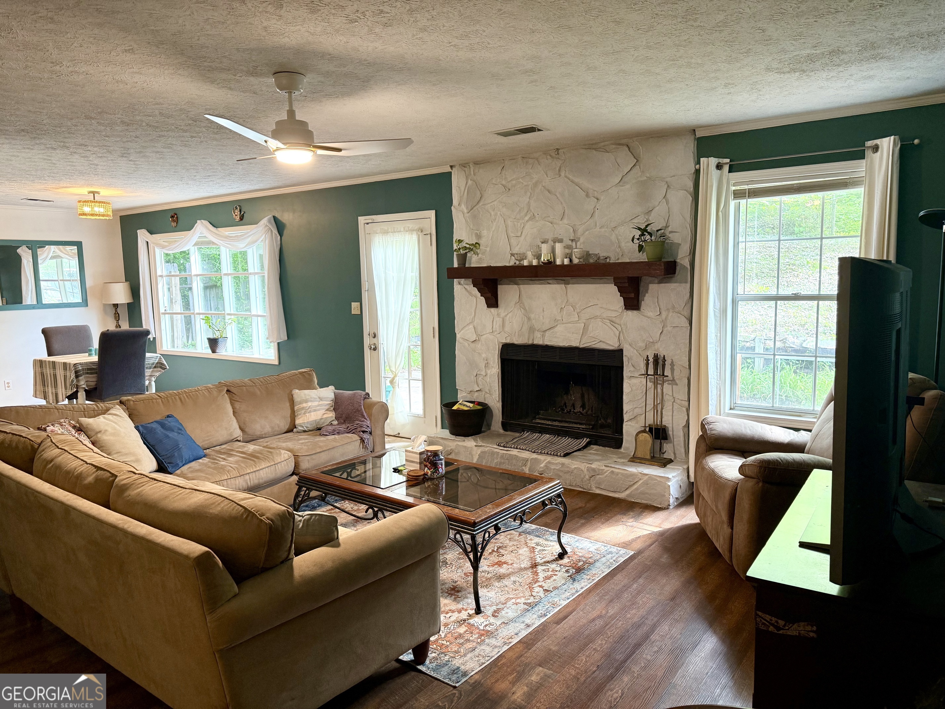 11072 Shannon CIR