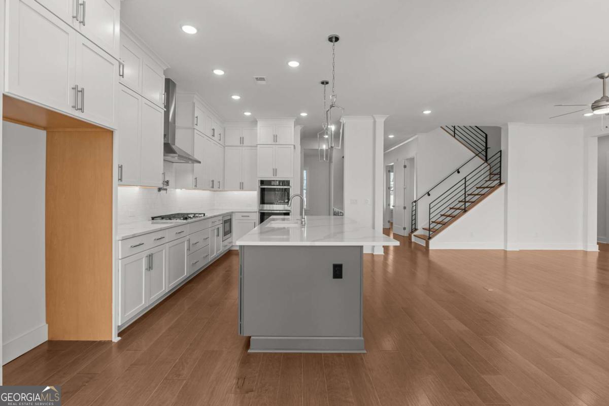 Ellis - Residential