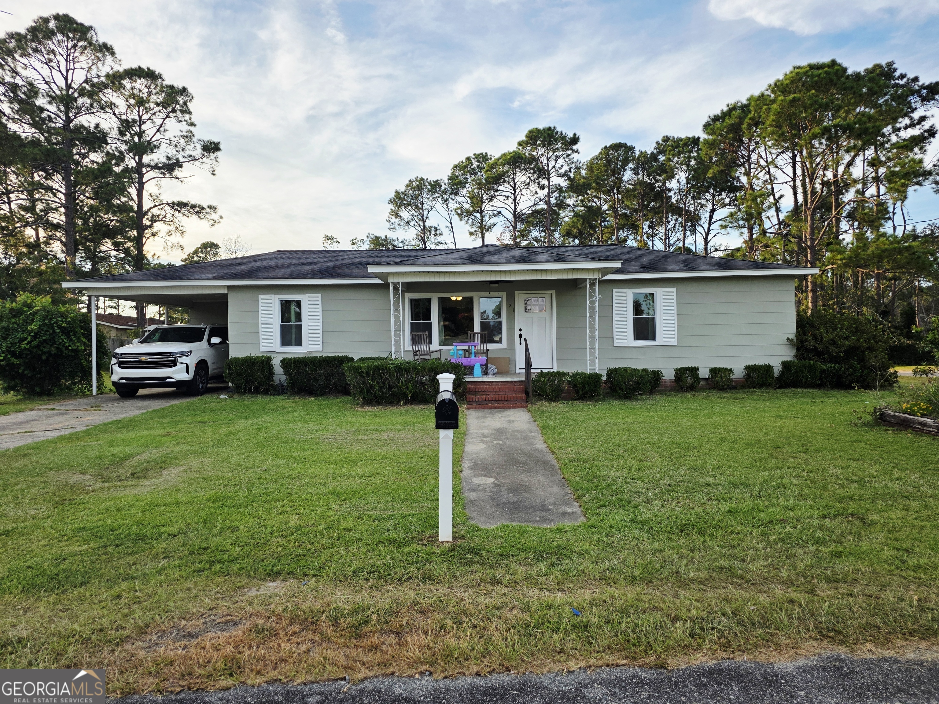 This beautifully remodeled 2-bedroom, 1-bath home is move-in ready and packed with high-end updates throughout. Enjoy peace of mind with brand-new electrical, windows, doors, and durable LVP flooring. The stunning kitchen features quartz countertops, a spacious breakfast bar, and a large walk-in pantry-perfect for home chefs. The bathroom includes a sleek solid surface countertop, and the oversized laundry room offers added convenience. Additional highlights include a tankless gas water heater, gas hookup, and a crawl space encapsulated in 2022. Don't miss this perfect blend of comfort, style, and function! Contact Weichert Realtors - Webb & Associates to schedule a tour.