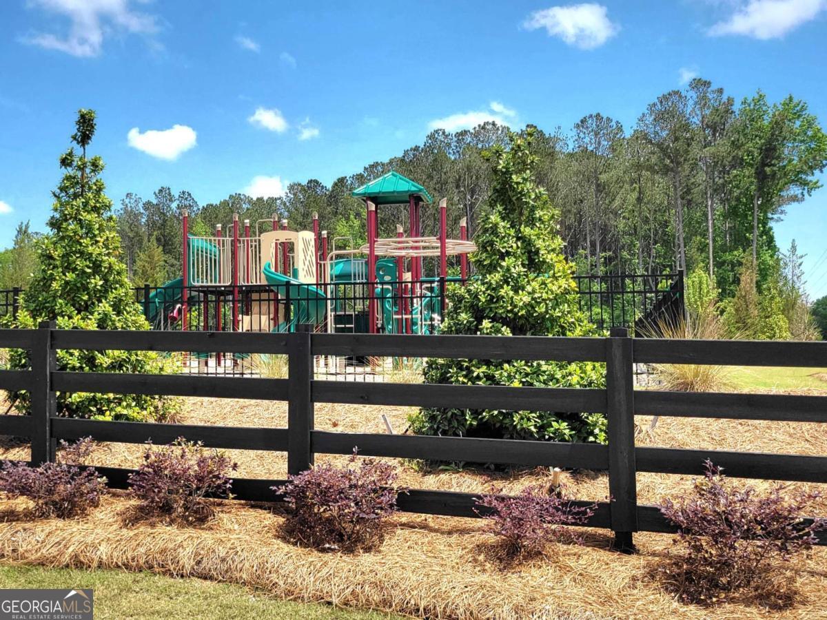 139 Oakchase Park LN