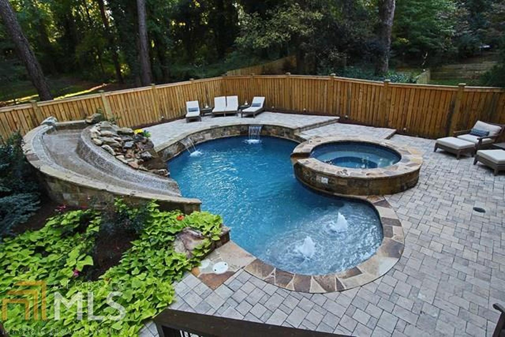 Pine Hills - Residential