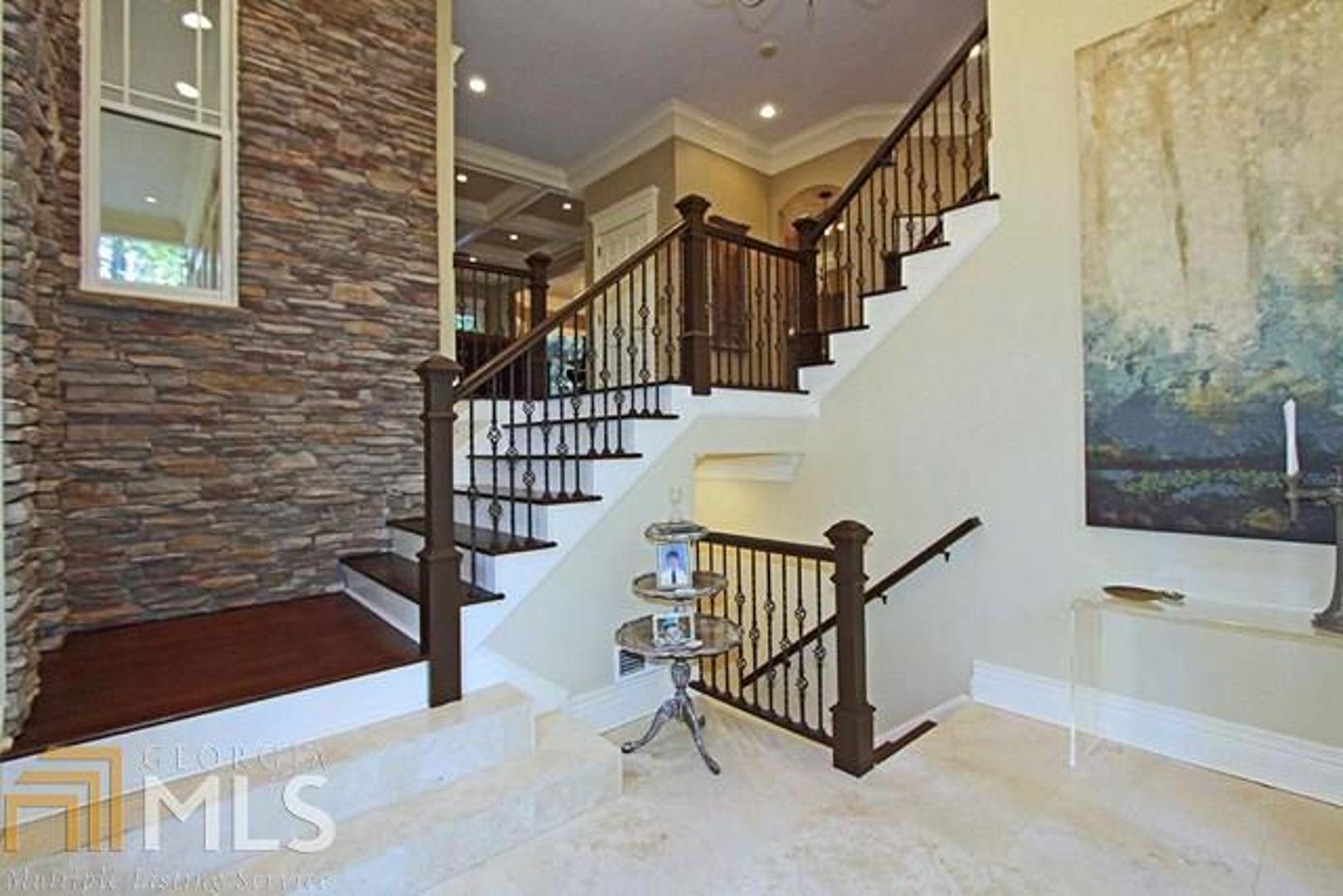 Pine Hills - Residential