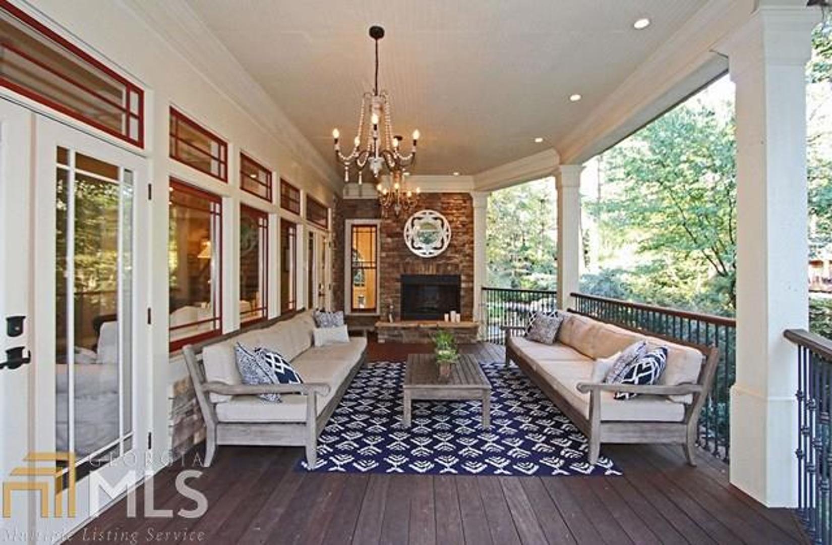 Pine Hills - Residential