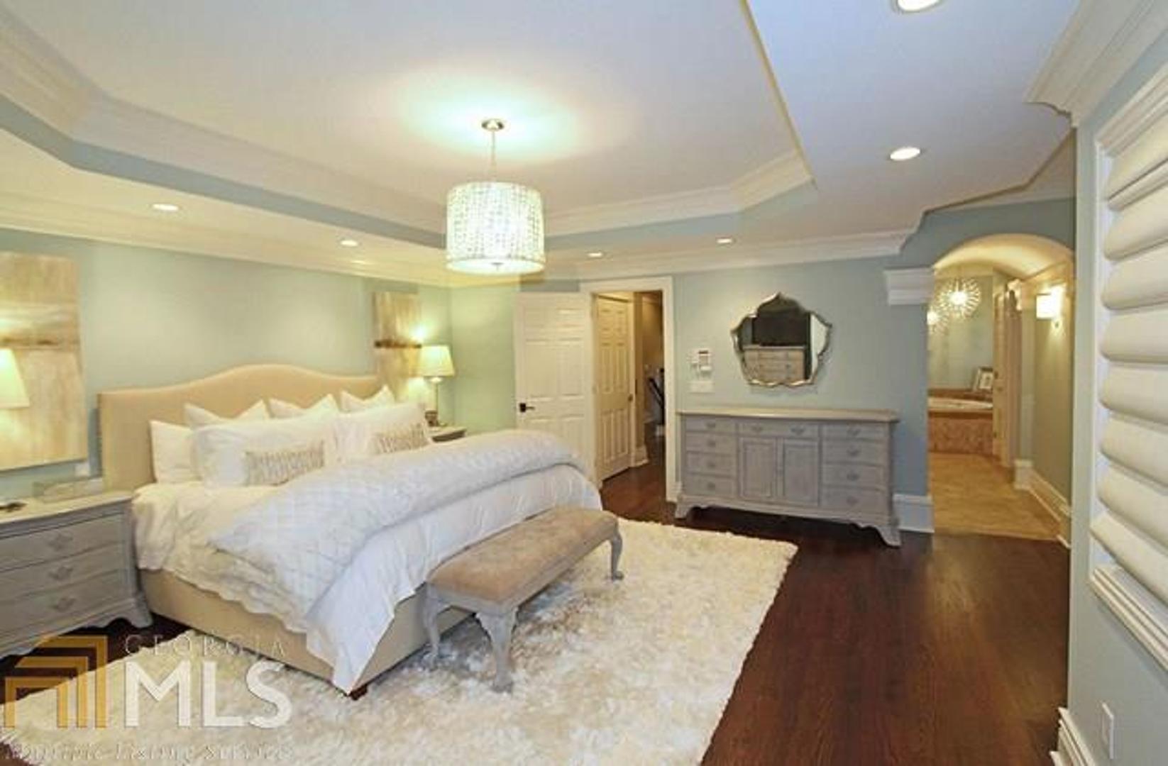 Pine Hills - Residential