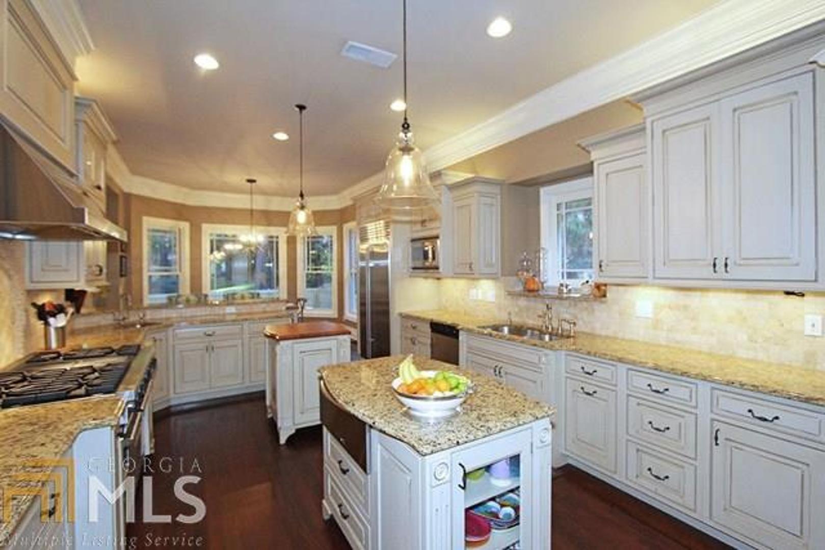Pine Hills - Residential