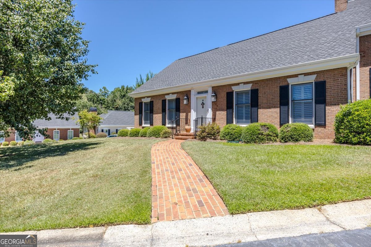 133 Covington PL