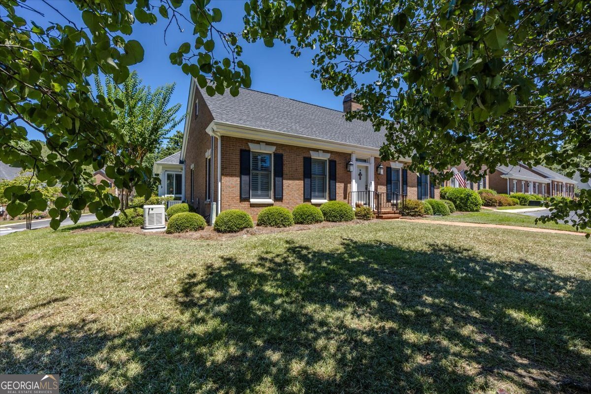 133 Covington PL