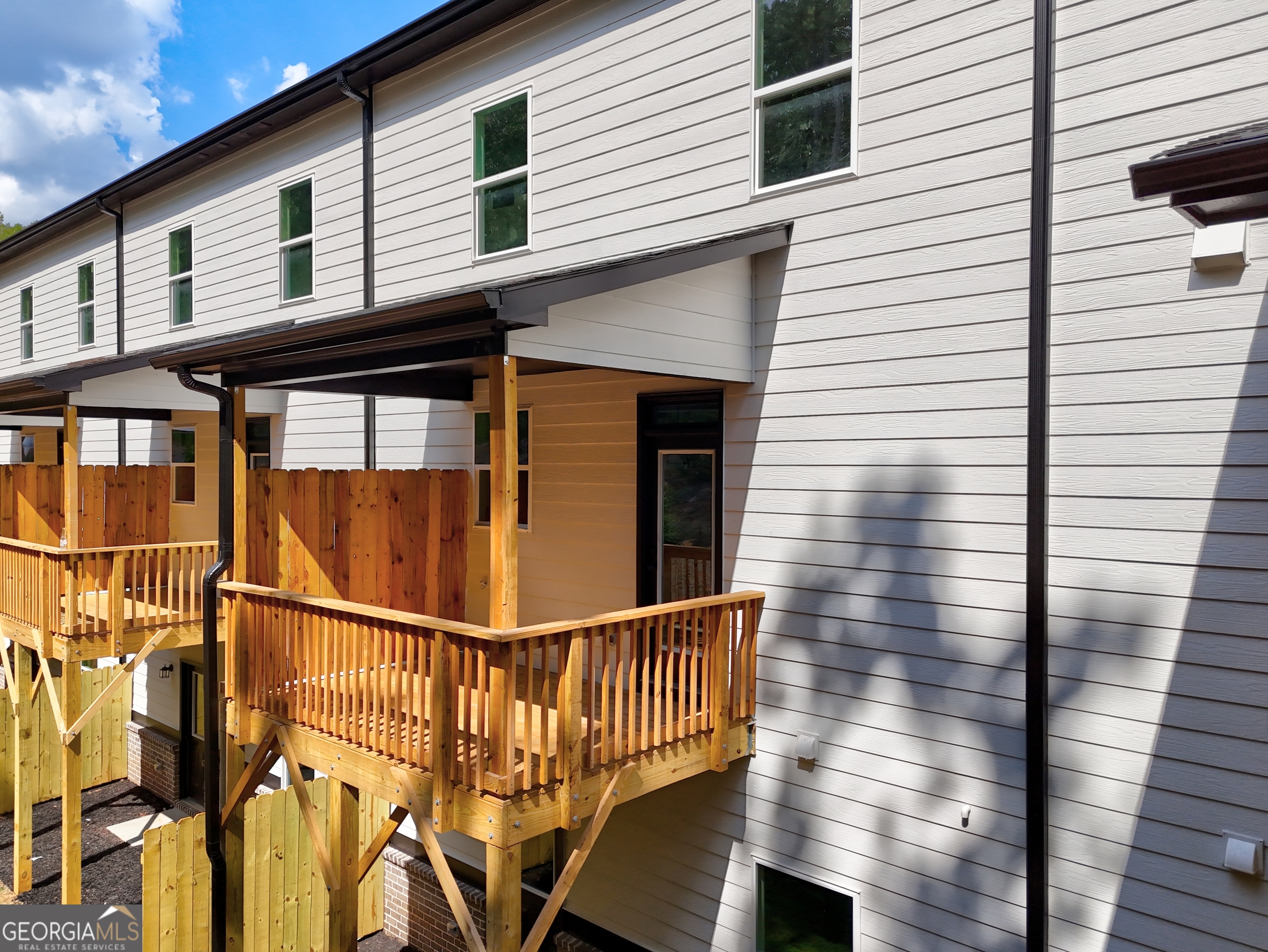 6 Rock Park WAY 15