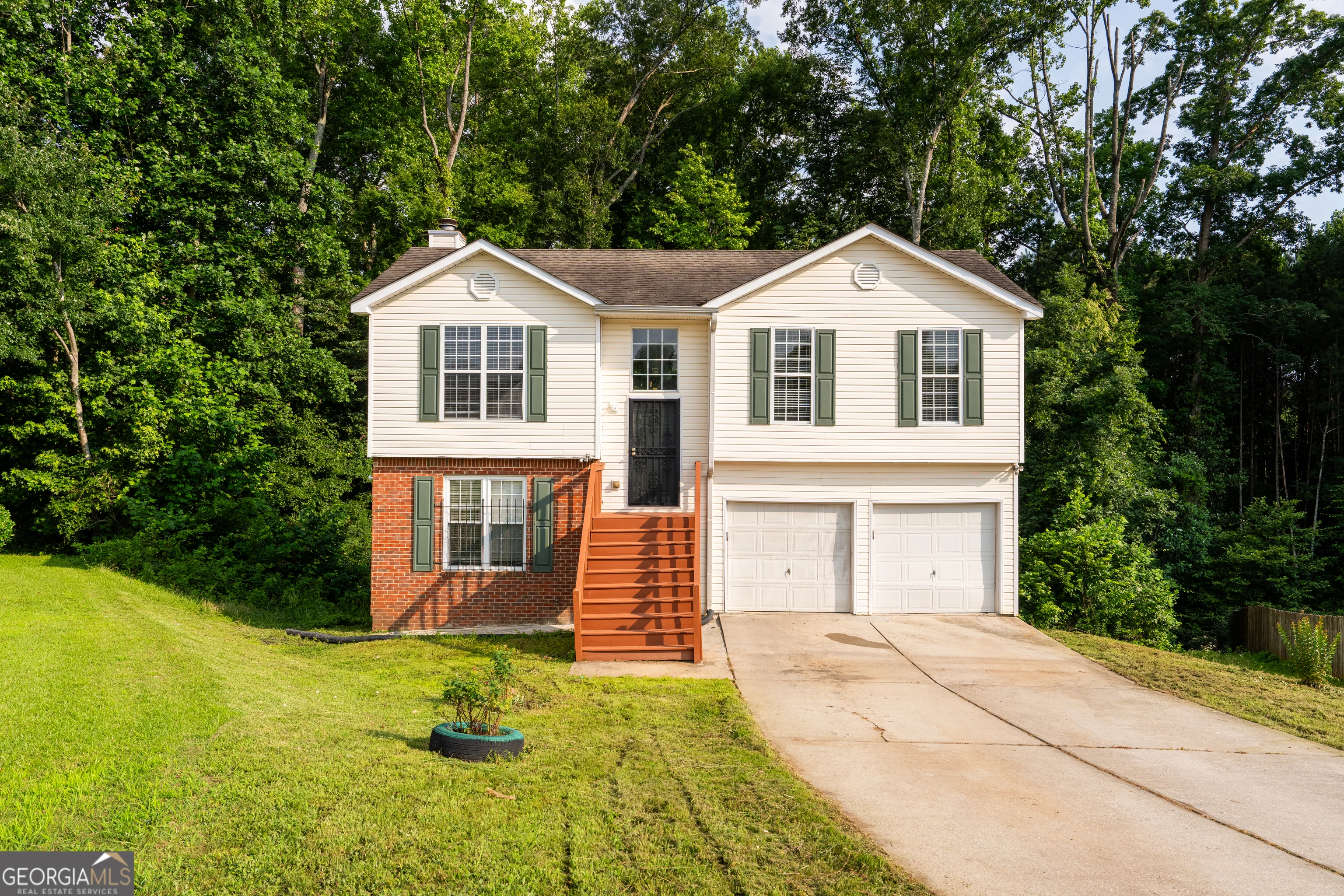 561 Sirocco Court