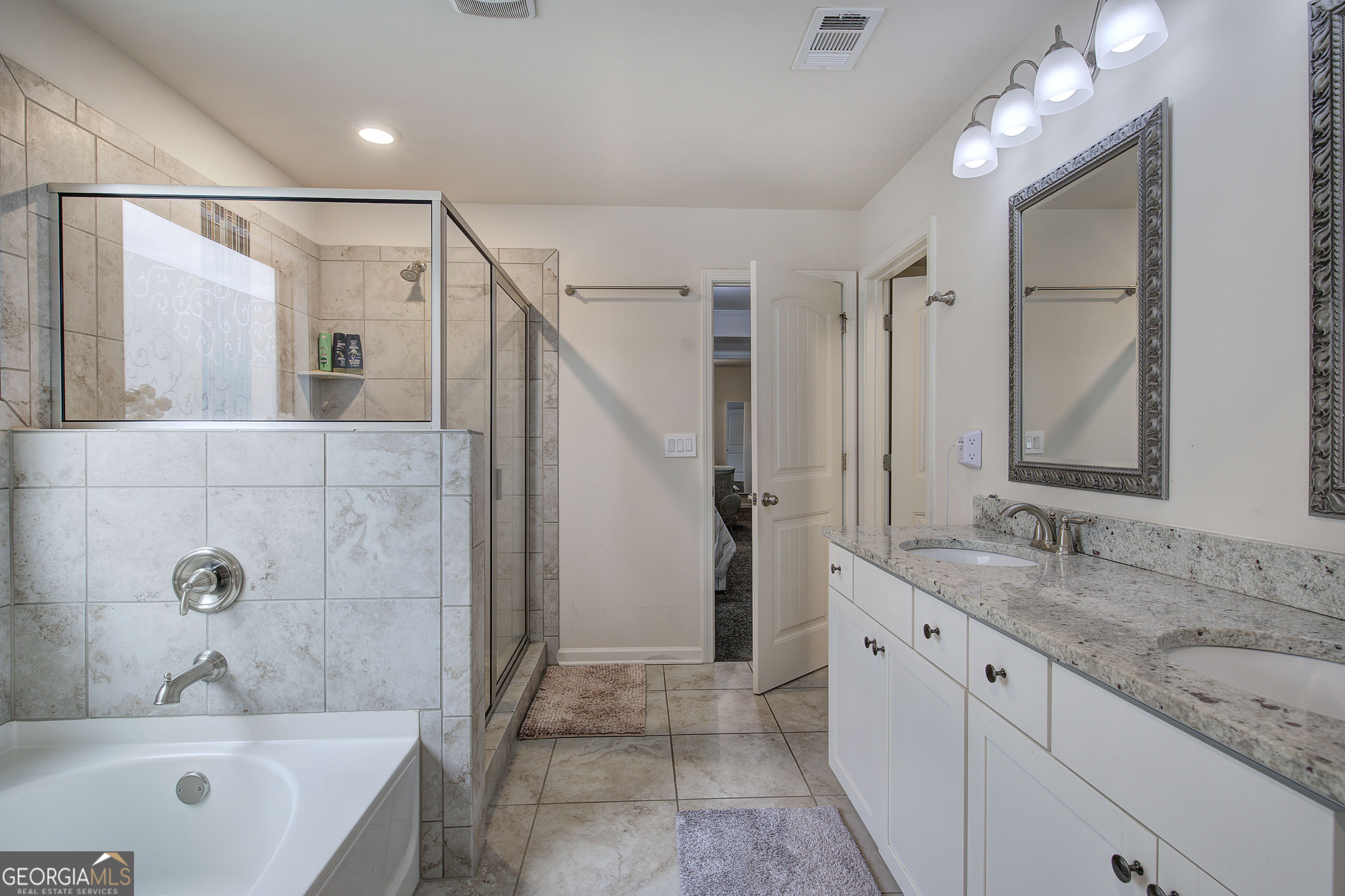 Canton, Georgia 30115, United States, 4 Bedrooms Bedrooms, ,3 BathroomsBathrooms,Residential,Active,251000