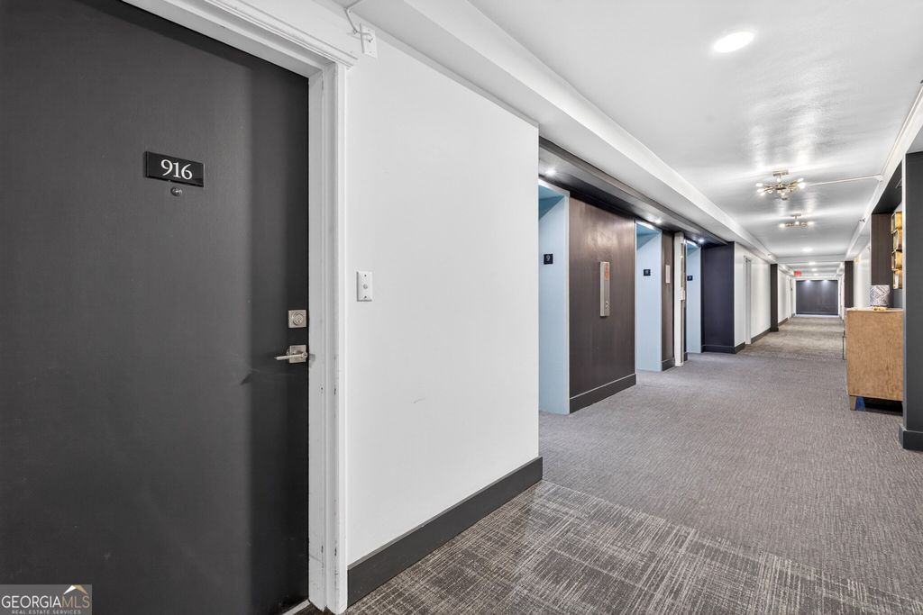 Photo of 620 Peachtree Street NE #916, Atlanta, GA 30308 (MLS # 10738866)