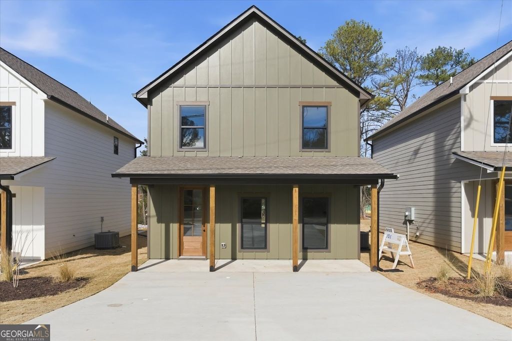 Photo of 101 Carroll Circle, Carrollton, GA 30117 (MLS # 10684242)